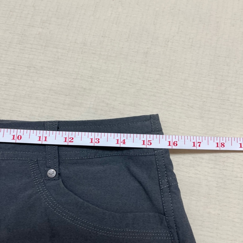 KUHL size 6 grey shade 5.5” shorts - Picture 6 of 14